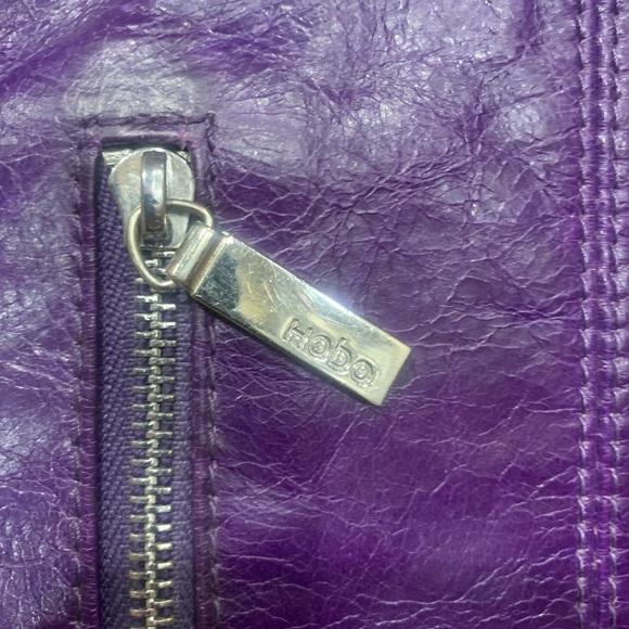 Hobo purple cross body in leather - Picture 3 of 10